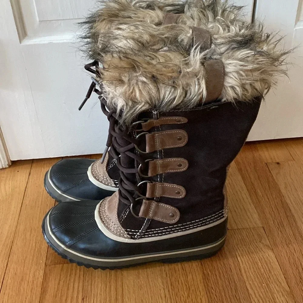 Sorel Joan‎ of Arctic Snow Boots Black Faux Fur Size 8 Brown Fur Cuff